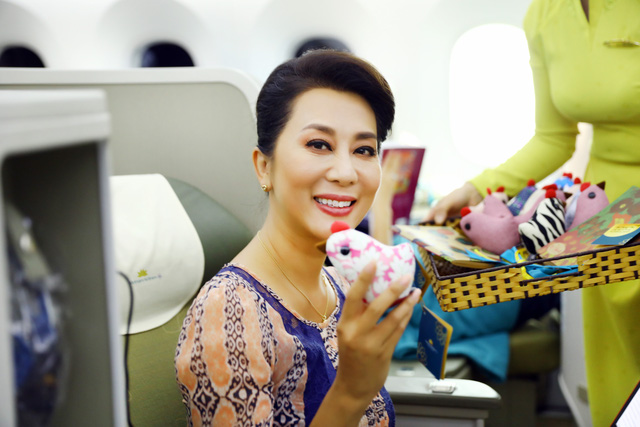 Trung thu ấm áp trên chuyến bay của hãng hàng không 4 sao - Ảnh 6.
