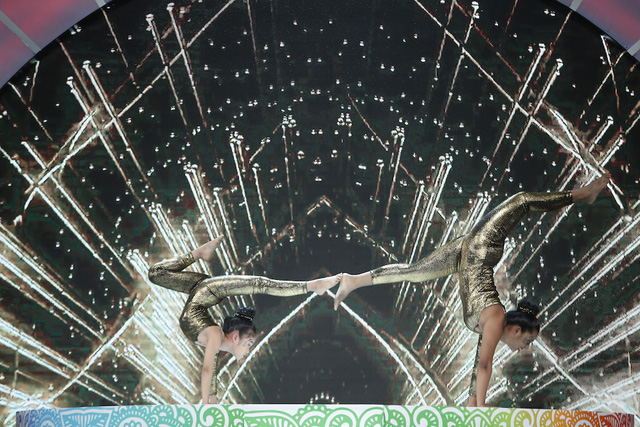 MC Lại Văn S&acirc;m &ldquo;bỏ sĩ diện&rdquo; v&igrave; m&oacute;n ch&egrave; chuối của đầu bếp nh&iacute; Ấn Độ - Ảnh 18.