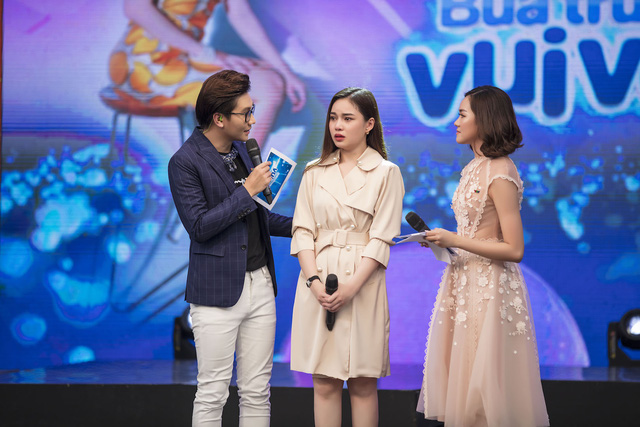 Giang Hồng Ngọc kh&oacute;c khi kể chuyện gia đ&igrave;nh đổi nh&agrave; trọ 22 lần để tr&aacute;nh nợ - Ảnh 4.