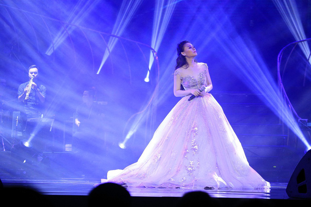 Quang Dũng h&ocirc;n Minh Tuyết sau hờn dỗi: &ldquo;Anh sợ Bằng Kiều kh&ocirc;ng d&aacute;m gần em&rdquo; - Ảnh 44.