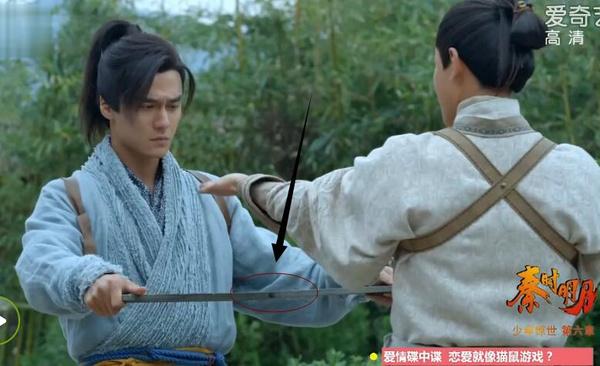 Cười nghiêng ngả với loạt sạn trong phim Hoa ngữ - Ảnh 24. Cười nghiêng ngả với loạt sạn trong phim Hoa ngữ - Ảnh 24.
