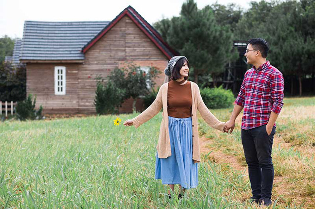 Chia tay 4 năm, cặp đ&ocirc;i t&aacute;i hợp với bộ ảnh ngọt ng&agrave;o - Ảnh 4.