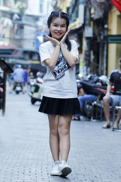 Ấn tượng trước sự “lột xác” của Hồng Thư Giọng hát Việt nhí - Ảnh 8. Ấn tượng trước sự “lột xác” của Hồng Thư Giọng hát Việt nhí - Ảnh 8.