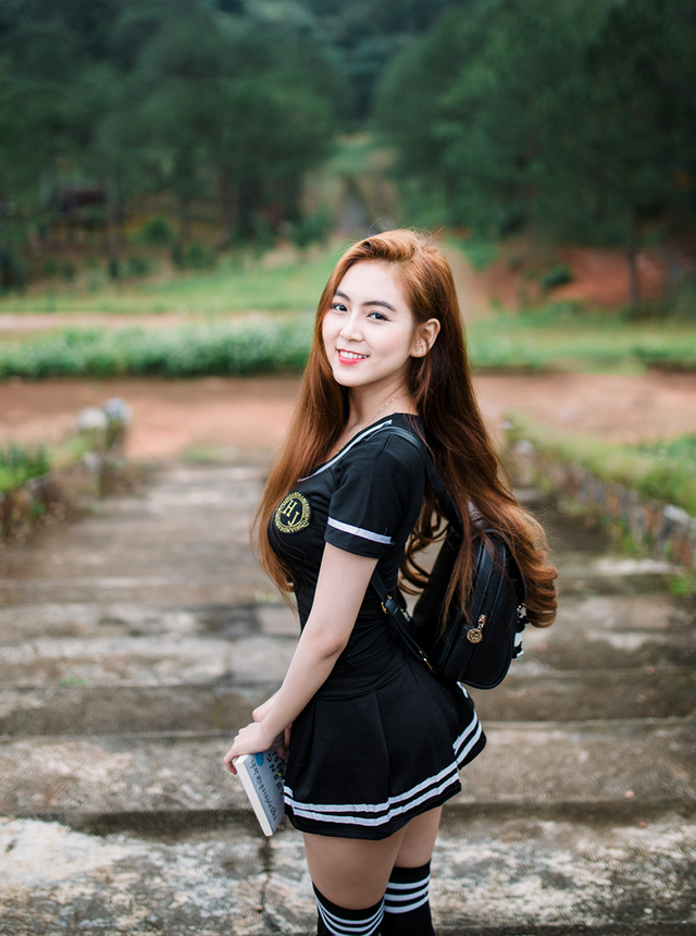 Hình ảnh quyến rũ của nữ sinh 9X có vòng eo 58cm - Ảnh 18. Hình ảnh quyến rũ của nữ sinh 9X có vòng eo 58cm - Ảnh 18.