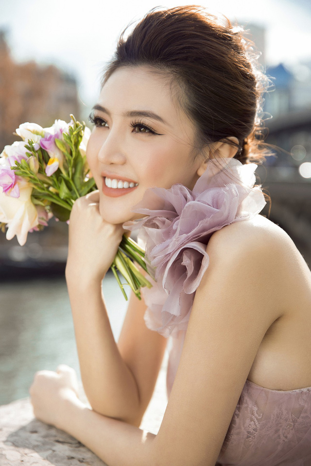 Hoa hậu Ngọc Duyên hé lộ ảnh cưới với ông xã doanh nhân hơn 18 tuổi - Ảnh 12. Hoa hậu Ngọc Duyên hé lộ ảnh cưới với ông xã doanh nhân hơn 18 tuổi - Ảnh 12.
