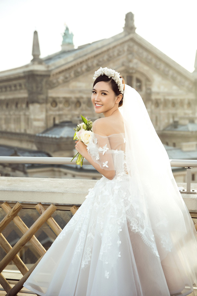 Hoa hậu Ngọc Duyên hé lộ ảnh cưới với ông xã doanh nhân hơn 18 tuổi - Ảnh 16. Hoa hậu Ngọc Duyên hé lộ ảnh cưới với ông xã doanh nhân hơn 18 tuổi - Ảnh 16.