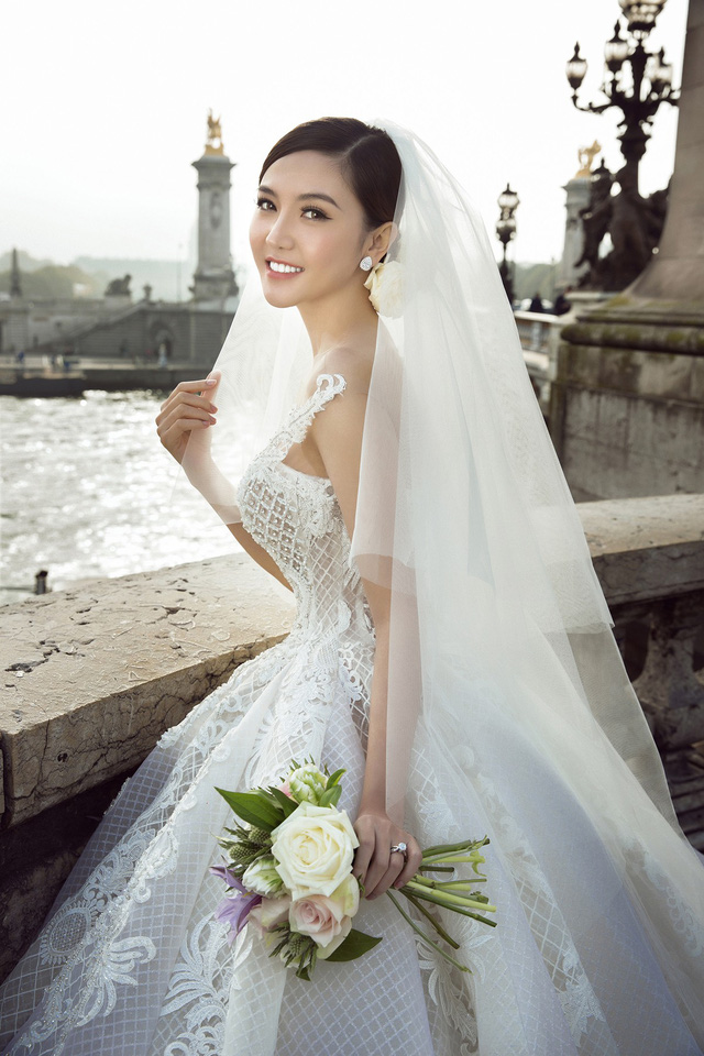 Hoa hậu Ngọc Duyên hé lộ ảnh cưới với ông xã doanh nhân hơn 18 tuổi - Ảnh 18. Hoa hậu Ngọc Duyên hé lộ ảnh cưới với ông xã doanh nhân hơn 18 tuổi - Ảnh 18.