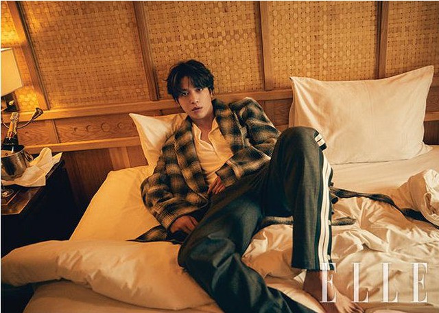 T&agrave;i tử Jung Yong Hwa với bộ ảnh si&ecirc;u chất tại Vịnh Hạ Long - Ảnh 4.