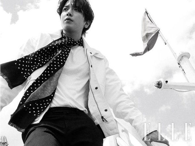 T&agrave;i tử Jung Yong Hwa với bộ ảnh si&ecirc;u chất tại Vịnh Hạ Long - Ảnh 3.