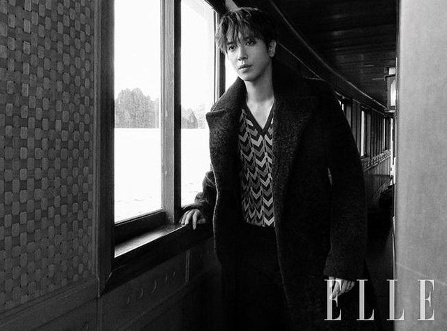 T&agrave;i tử Jung Yong Hwa với bộ ảnh si&ecirc;u chất tại Vịnh Hạ Long - Ảnh 2.