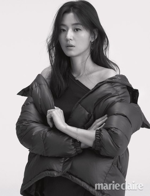 Jun Ji Hyun cực quyến rũ trong bộ ảnh mới - Ảnh 7.