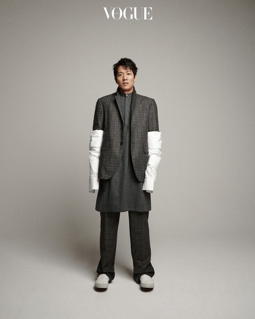 Kim Rae Won đủ sắc thái trên Vouge - Ảnh 6.