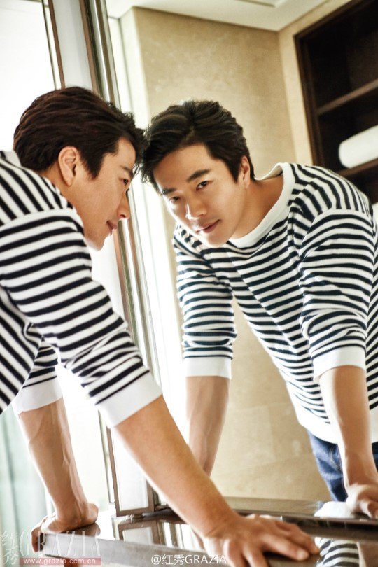 Kwon Sang Woo sở hữu thân hình đáng ngưỡng mộ ở tuổi 40 - Ảnh 2.