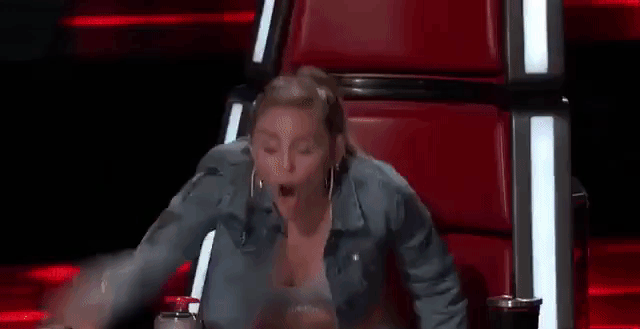 Miley Cyrus cuống cuồng ngã nhào trước thí sinh The Voice Mỹ - Ảnh 3.