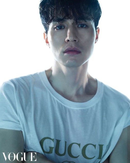 Lee Dong Wook đầy khác lạ trong bộ ảnh mới - Ảnh 6.