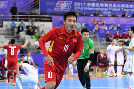 ĐT futsal Việt Nam giành chiến thắng nghẹt thở trước ĐT futsal Trung Quốc - Ảnh 2.