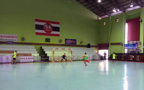 ĐT U20 futsal Việt Nam có buổi tập đầu tiên tại Thái Lan - Ảnh 2.