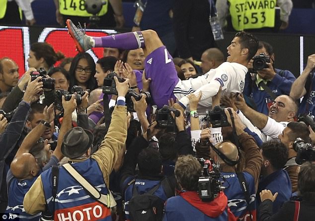 Ronaldo muốn viết tiếp trang sử hào hùng cùng Real Madrid - Ảnh 5.