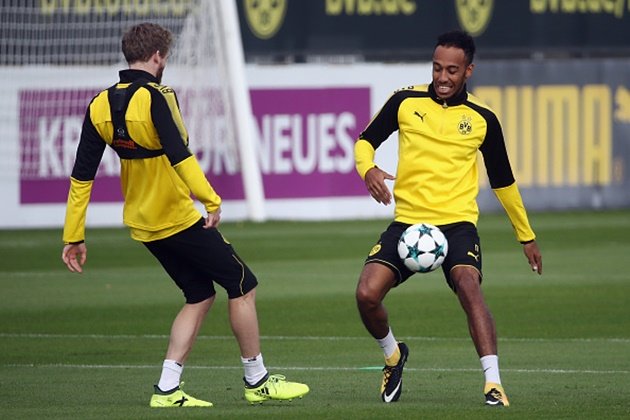 Aubameyang cười rạng rỡ, cùng Dortmund chờ đón đại chiến Real - Ảnh 1.