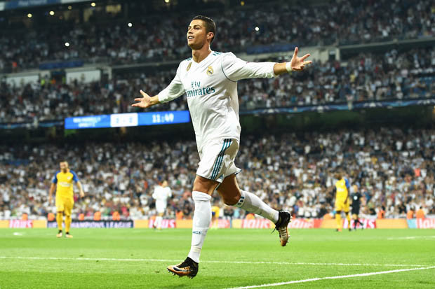 C.Ronaldo càng bùng nổ, Real Madrid càng… lo? - Ảnh 1. C.Ronaldo càng bùng nổ, Real Madrid càng… lo? - Ảnh 1.