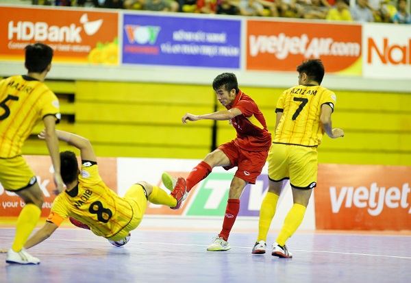 Giải futsal vô địch Đông Nam Á 2017: Thắng đậm ĐT Brunei, ĐT Việt Nam giành quyền vào bán kết - Ảnh 2.