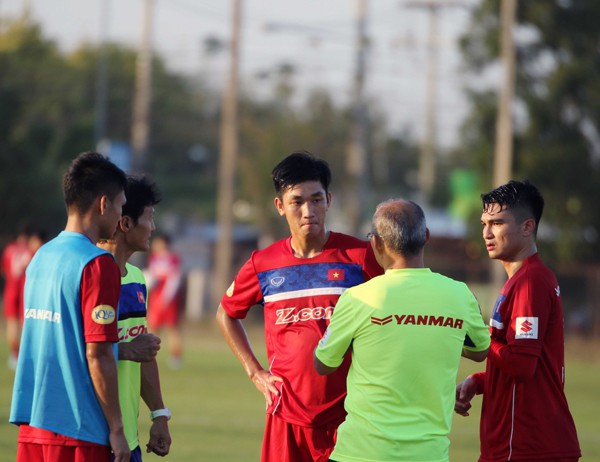 U23 Việt Nam trở lại sân tập, tích cực hướng tới trận đấu gặp U23 Uzbekistan - Ảnh 1.