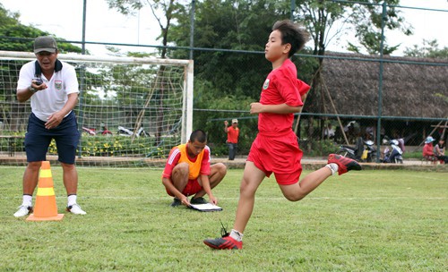 B.Bình Dương tin vào Trần Minh Chiến - Ảnh 1.