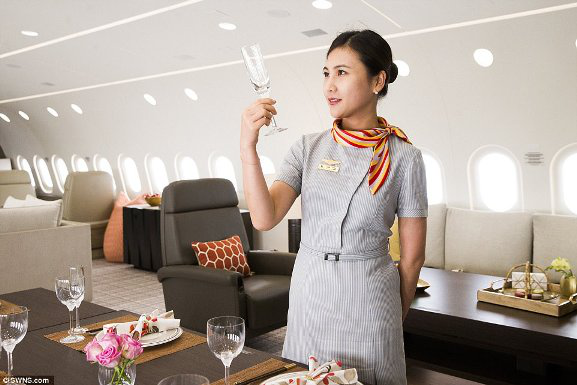 Chuyến bay trong mơ với giá gần 600 triệu đồng/giờ bay - Ảnh 11. Chuyến bay trong mơ với giá gần 600 triệu đồng/giờ bay - Ảnh 11.