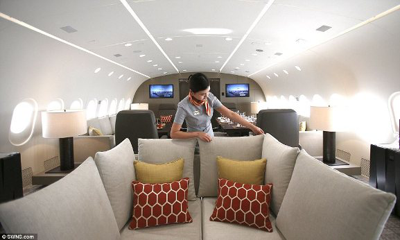 Chuyến bay trong mơ với giá gần 600 triệu đồng/giờ bay - Ảnh 12. Chuyến bay trong mơ với giá gần 600 triệu đồng/giờ bay - Ảnh 12.