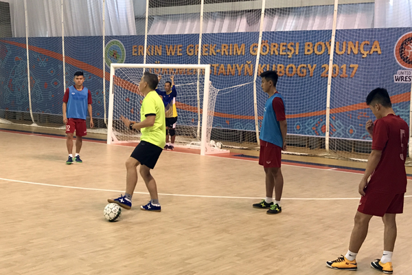 ĐT futsal Việt Nam trước lượt trận thứ hai: Áp lực phải thắng - Ảnh 3.