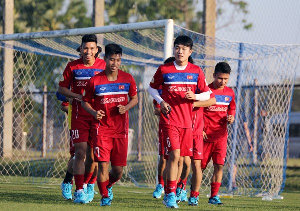 U23 Việt Nam trở lại sân tập, tích cực hướng tới trận đấu gặp U23 Uzbekistan - Ảnh 3.