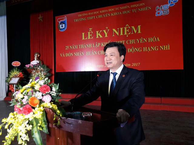 Khối THPT chuyên Hóa: 25 năm chinh phục những huy chương - Ảnh 3.
