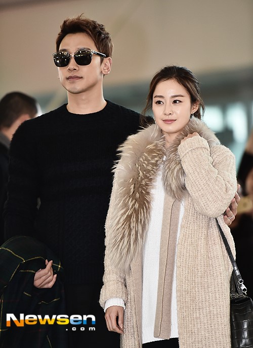 Kim Tae Hee và Bi Rain lần đầu xuất hiện sau đám cưới - Ảnh 4.