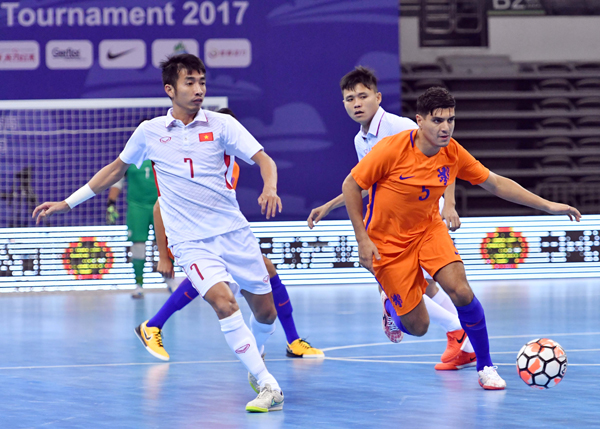 Chia điểm cùng ĐT Hà Lan, ĐT Việt Nam xếp thứ ba tại giải futsal quốc tế CFA 2017 - Ảnh 3.