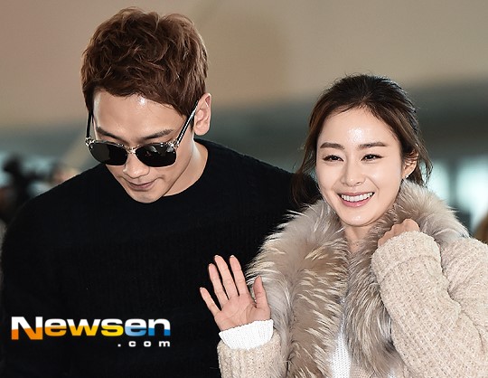 Kim Tae Hee và Bi Rain lần đầu xuất hiện sau đám cưới - Ảnh 5.