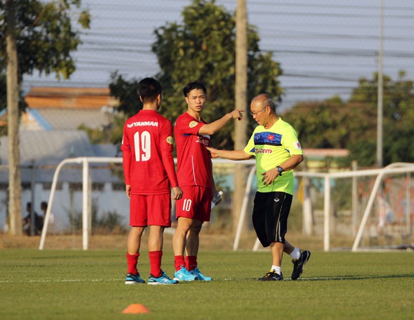 U23 Việt Nam trở lại sân tập, tích cực hướng tới trận đấu gặp U23 Uzbekistan - Ảnh 5.