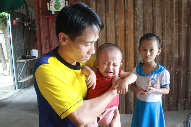 “Nhiều lúc tôi chỉ muốn chết đi cho vợ con bớt khổ ! - Ảnh 6.