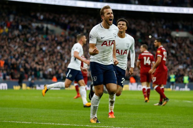 Harry Kane chấn thương: Tottenham đòn gió với Man Utd? - Ảnh 1.