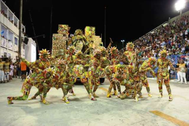 Rio Carnival - Cuộc thi của những vũ công samba - Ảnh 1.