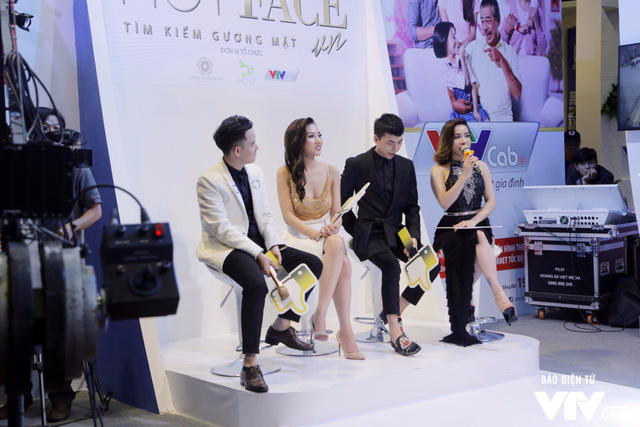 Dàn thí sinh Hotface khuấy động gian hàng VTVcab tại Telefilm 2017 - Ảnh 11.