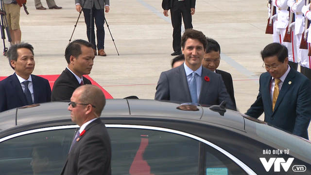 Chùm ảnh: Thủ tướng Canada Justin Trudeau đến Đà Nẵng dự APEC 2017 - Ảnh 5.