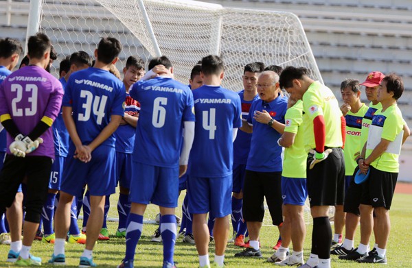 U23 Việt Nam tích cực rèn quân chờ gặp U23 Uzbekistan ở M-150 Cup 2017 - Ảnh 1.