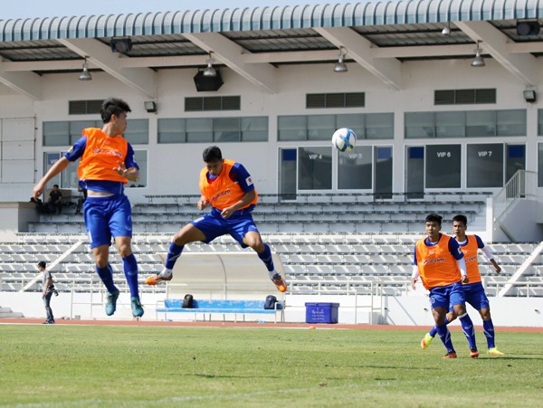 U23 Việt Nam tích cực rèn quân chờ gặp U23 Uzbekistan ở M-150 Cup 2017 - Ảnh 9.