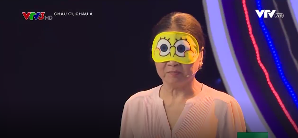 Mẹ Cám góp mặt ở Đại náo thành Takeshi, thời trang độc xuất hiện trong Biệt tài tí hon - Ảnh 1.