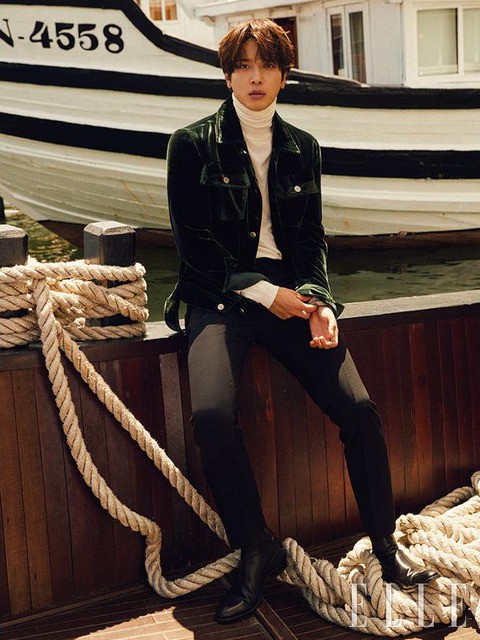 T&agrave;i tử Jung Yong Hwa với bộ ảnh si&ecirc;u chất tại Vịnh Hạ Long - Ảnh 8.