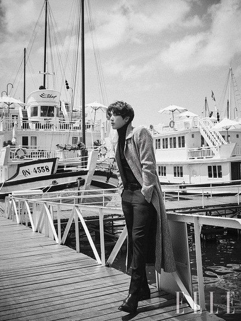 T&agrave;i tử Jung Yong Hwa với bộ ảnh si&ecirc;u chất tại Vịnh Hạ Long - Ảnh 7.