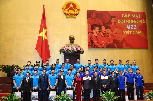 Chủ tịch Quốc hội gặp mặt đội tuyển U23 Việt Nam - Ảnh 3.