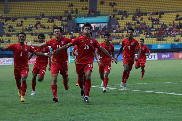 Đoàn Văn Hậu và những ngôi sao trẻ hứa hẹn toả sáng ở AFF Cup 2018 - Ảnh 3.