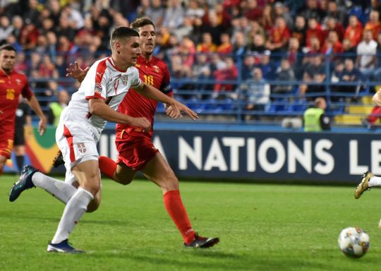 Mourinho thân chinh tới Montenegro khám giò 3 ngôi sao Serbia - Ảnh 1.