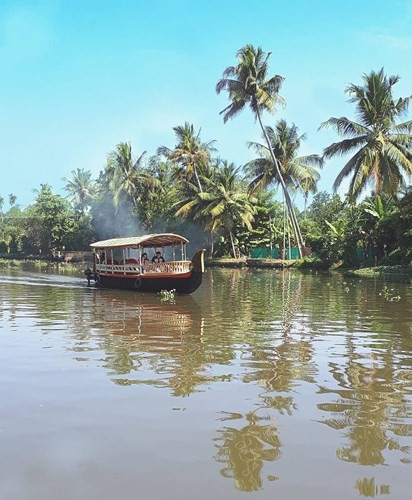 10 thành phố nổi tiếng có kênh dẫn nước tuyệt đẹp - Ảnh 7.